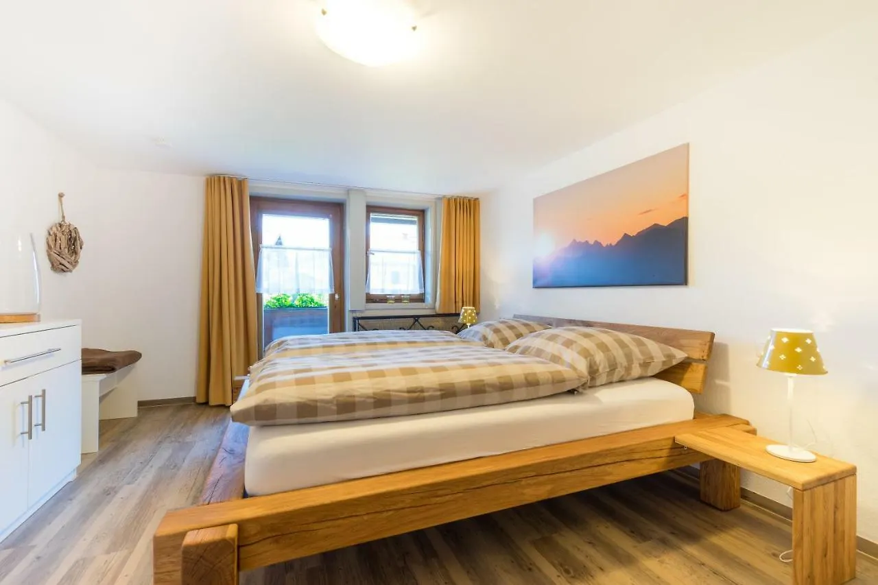 Ferienwohnungen Alpentraum - Landhaus Eberle Oberstdorf Apartment